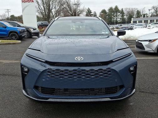 2026 Toyota Crown Signia LIMITED