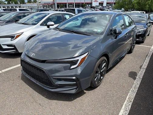 UNDERGROUND 2025 Toyota Corolla SE