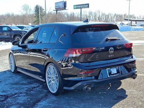 2024 Volkswagen Golf GTI 2.0T 380 S