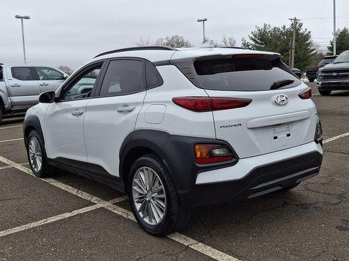 2020 Hyundai KONA SEL Plus
