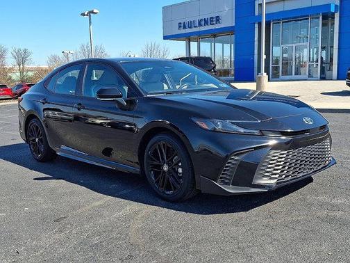 Midnight Black Metallic 2025 Toyota Camry SE