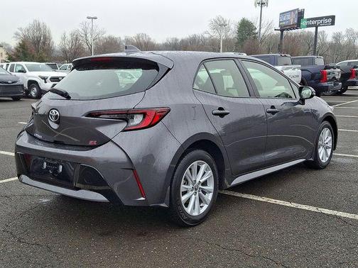 2024 Toyota Corolla Hatchback SE