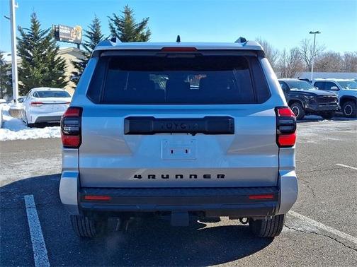 2025 Toyota 4Runner SR5