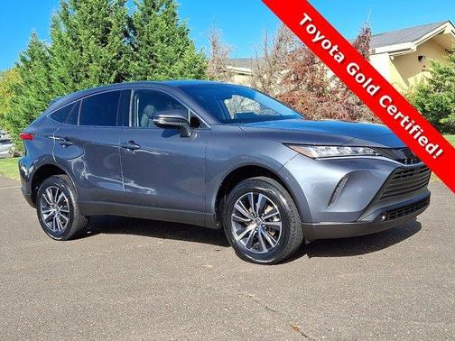 2022 Toyota Venza LE