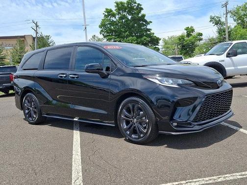 Midnight Black Metallic 2025 Toyota Sienna XSE 7 Passenger