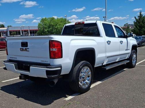 Summit White 2016 GMC Sierra 2500 Denali