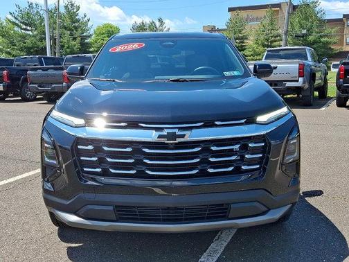 Mosaic Black Metallic 2026 Chevrolet Equinox LT