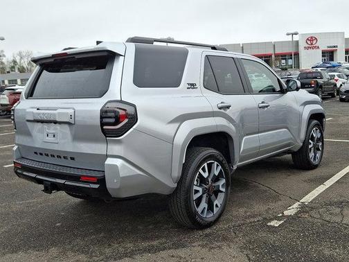 CUTTING EDGE 1L0 2025 Toyota 4Runner TRD Sport Premium