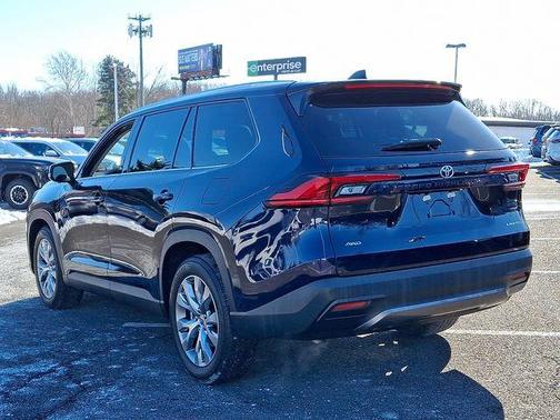 2024 Toyota Grand Highlander LIMITED