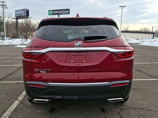 2021 Buick Enclave Essence