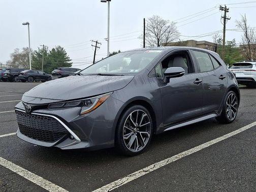 Magnetic Gray Metallic 2021 Toyota Corolla Hatchback XSE