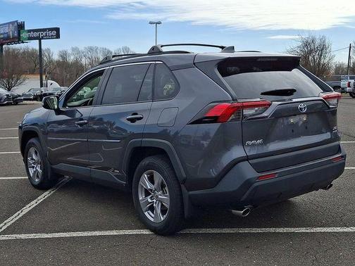 2023 Toyota RAV4 Hybrid XLE