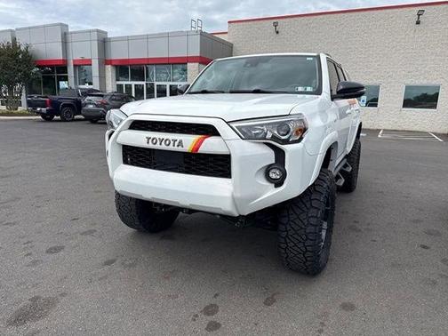 Ice 2023 Toyota 4Runner 40th Anniversary Special Edition