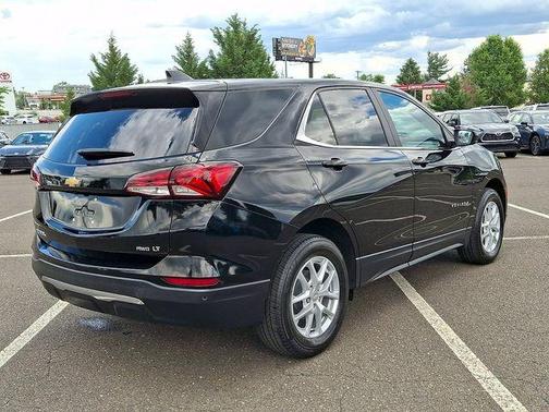 Mosaic Black Metallic 2023 Chevrolet Equinox 1LT
