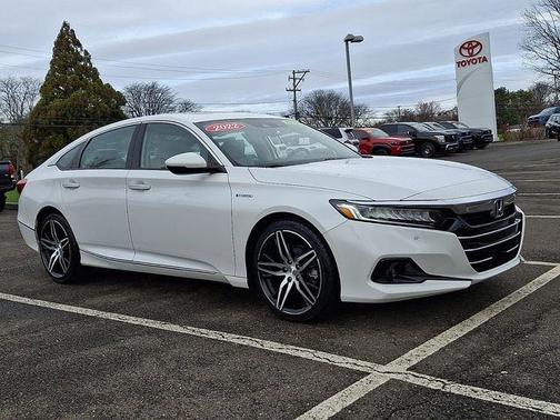 2022 Honda Accord Hybrid Touring