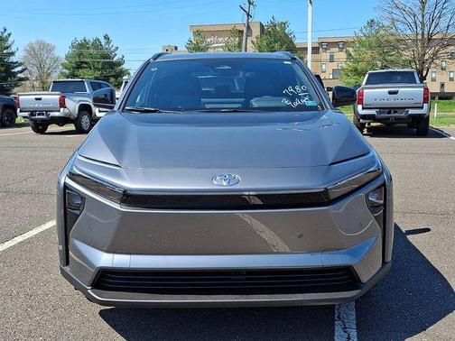 Metal 2026 Toyota bZ XLE Plus FWD