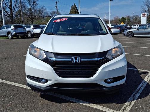 White Orchid Pearl 2016 Honda HR-V EX-L w/Navigation