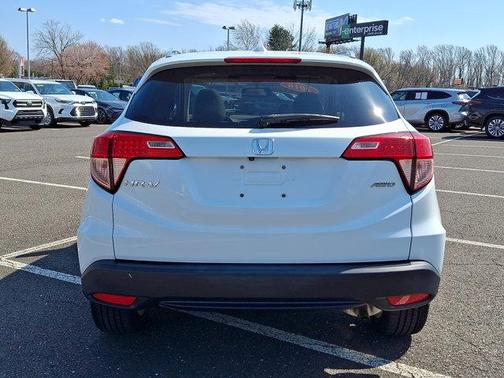White Orchid Pearl 2016 Honda HR-V EX-L w/Navigation