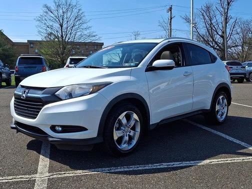 White Orchid Pearl 2016 Honda HR-V EX-L w/Navigation