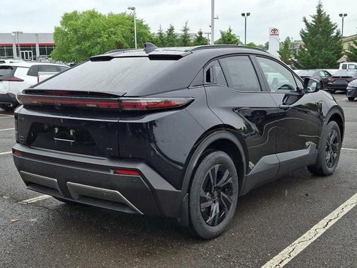 Midnight Black Metallic 2026 Toyota C-HR SE