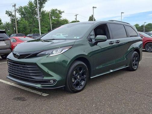 Cypress 2026 Toyota Sienna Woodland Edition