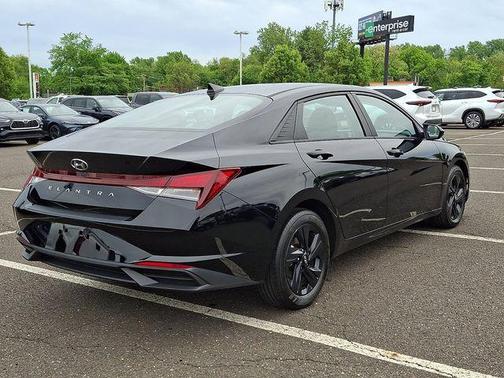 Onyx Black 2023 Hyundai ELANTRA SEL