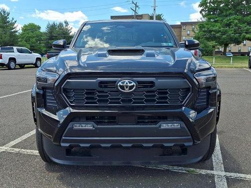 Black 2026 Toyota Tacoma Hybrid TRD Sport