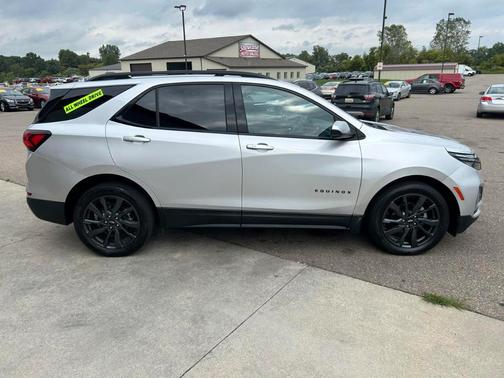 Silver 2022 Chevrolet Equinox RS