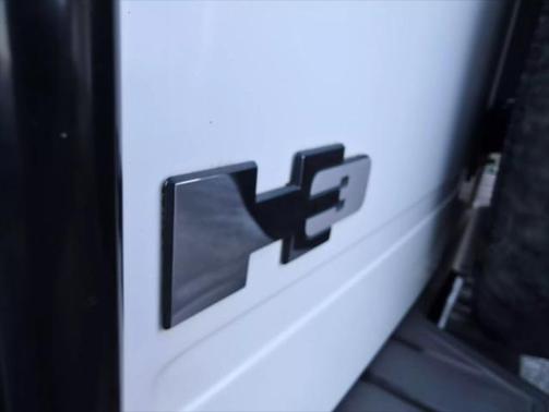 2008 Hummer H3 Base
