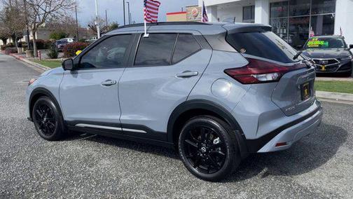 2023 Nissan Kicks SR