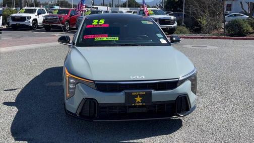 2025 Kia K4 GT-Line