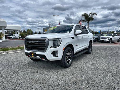2024 GMC Yukon 4WD AT4