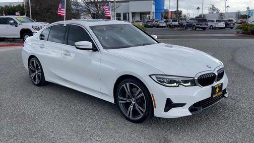 2022 BMW 330 330i
