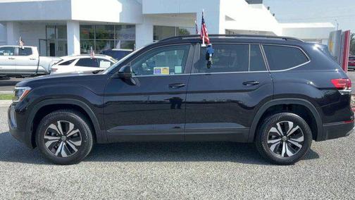 2024 Volkswagen Atlas 2.0T SE