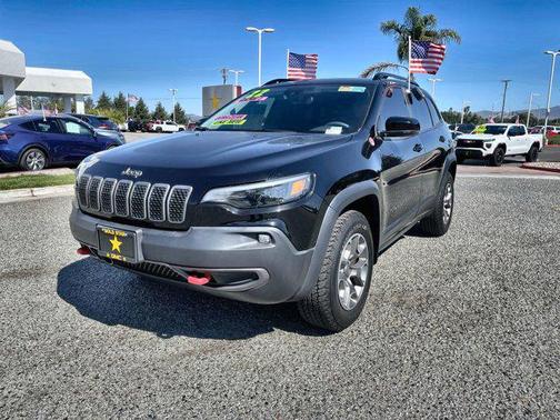 2022 Jeep Cherokee Trailhawk