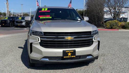 2023 Chevrolet Suburban LT