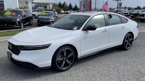 Platinum White Pearl 2026 Honda Accord Hybrid Sport