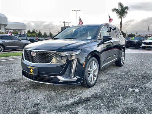 2024 Cadillac XT6 Premium Luxury FWD