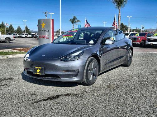 2023 Tesla Model 3 Standard Range