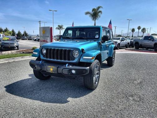 Bikini Pearl Coat 2024 Jeep Wrangler 4xe Sport S