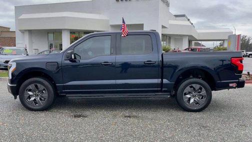 2023 Ford F-150 Lightning XLT