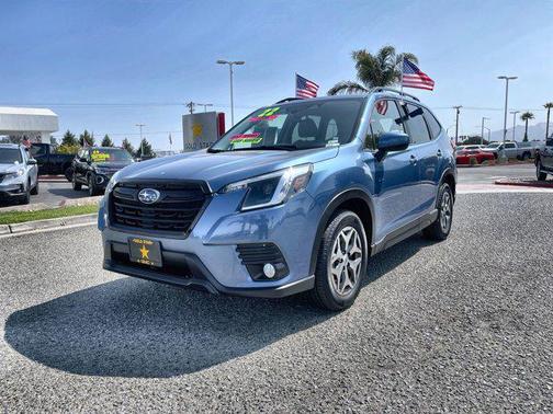 2022 Subaru Forester Premium