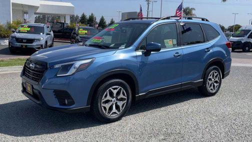 2022 Subaru Forester Premium