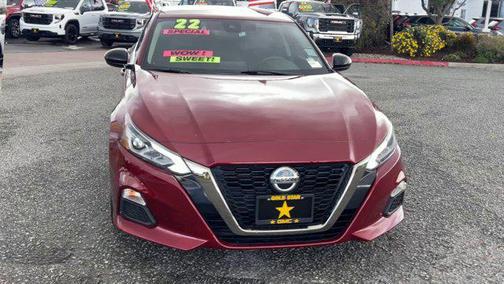 2022 Nissan Altima SR FWD