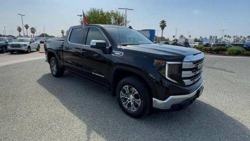 2023 GMC Sierra 1500 SLE