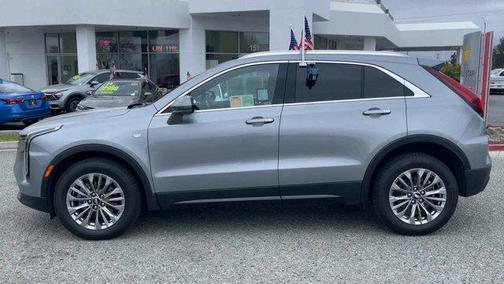 2024 Cadillac XT4 Premium Luxury