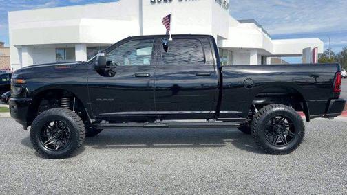 2025 RAM 2500 Big Horn Crew Cab 4x4 6'4' Box