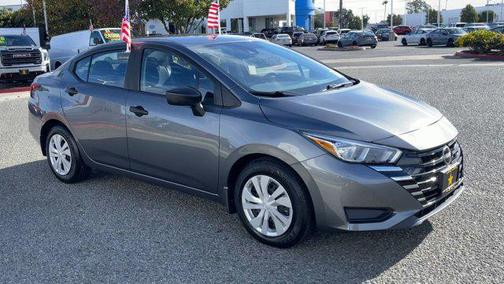 2024 Nissan Versa 1.6 S