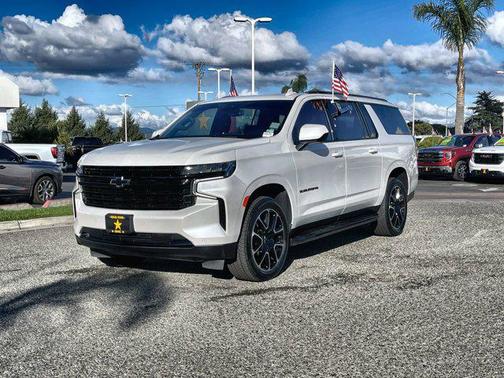 2024 Chevrolet Suburban RST