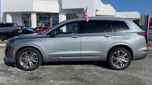 2023 Cadillac XT6 Premium Luxury FWD